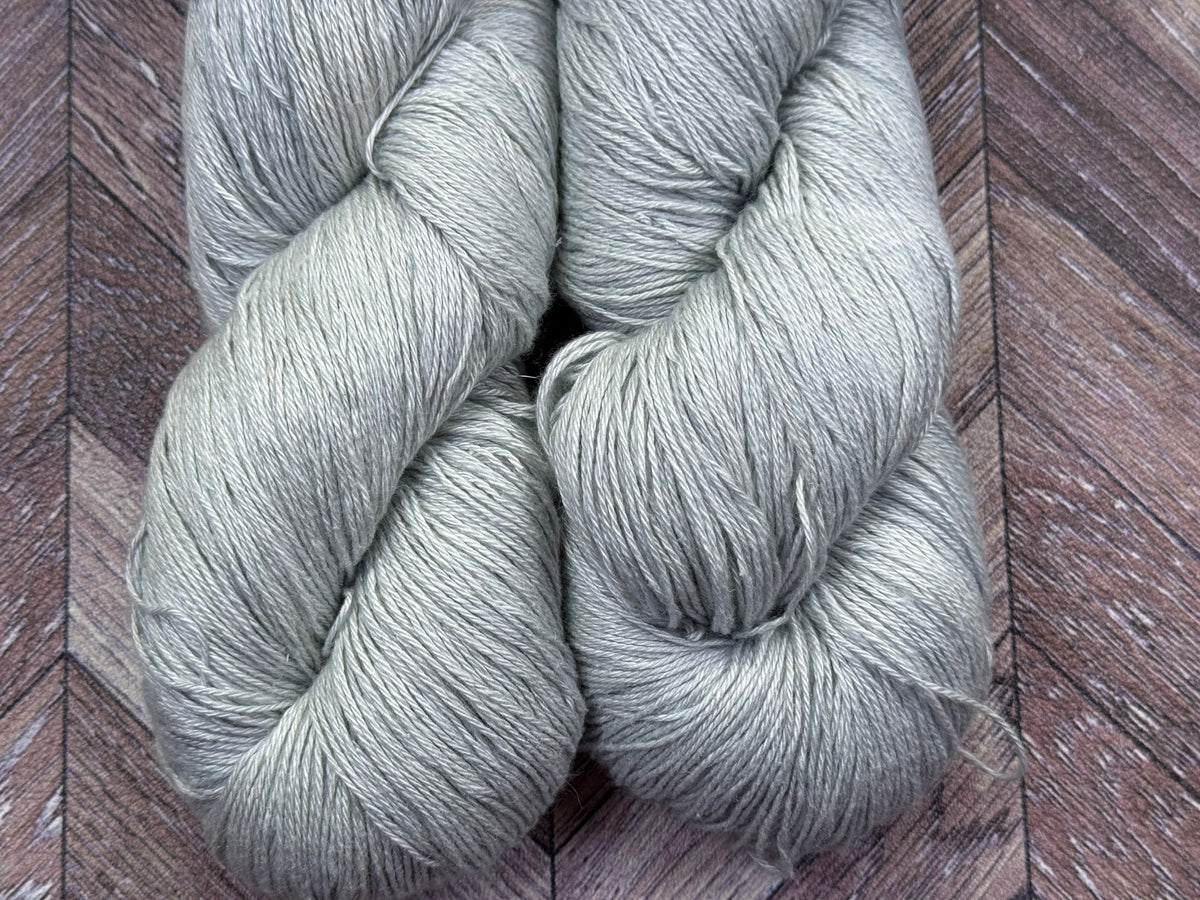 Silken Linen Fingering - Glacier Whisper