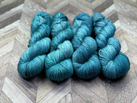 Luxe Silky - Deep Lagoon