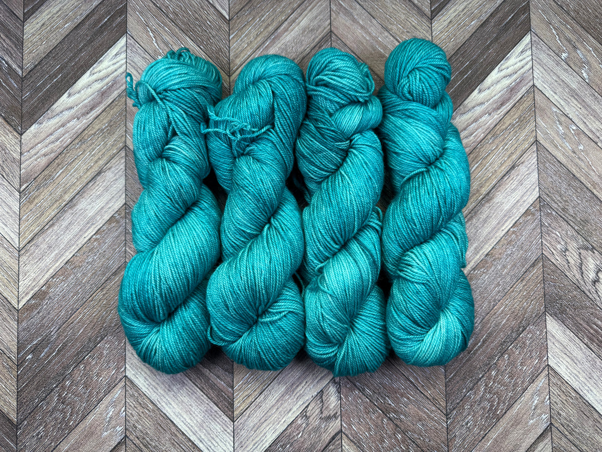Luxe Silky - Aegean Bloom