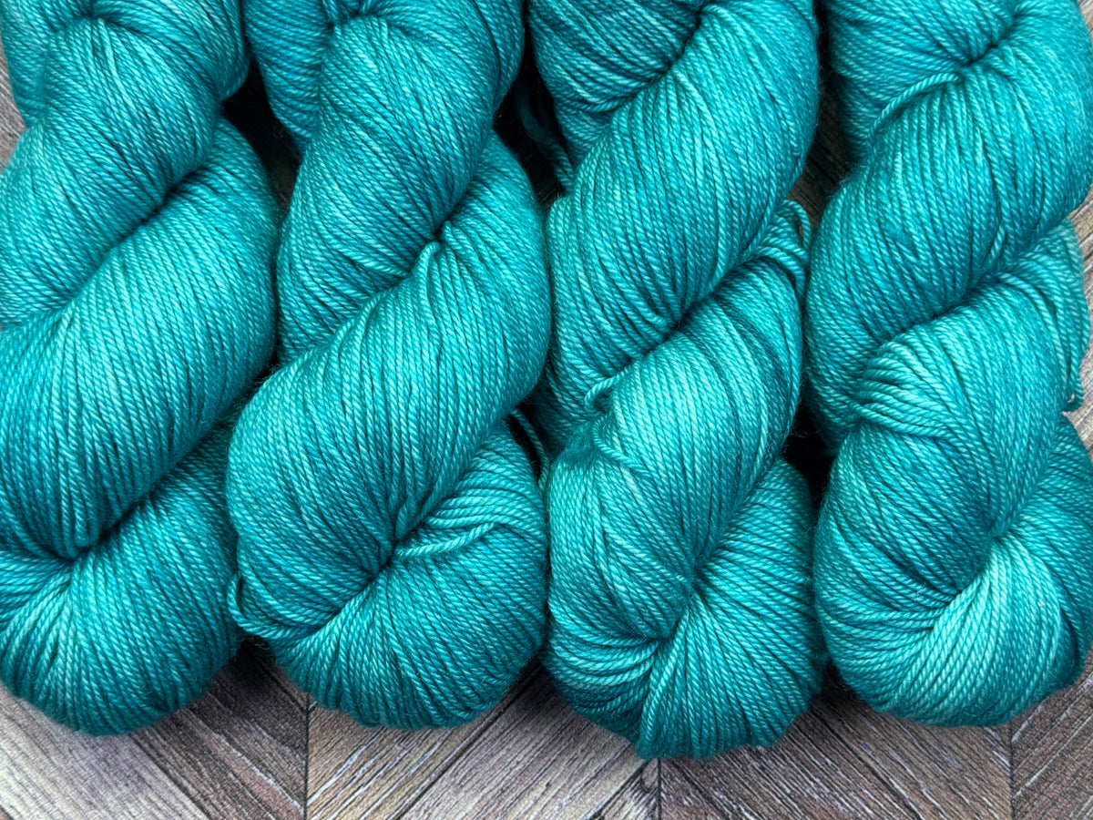 Luxe Silky - Aegean Bloom