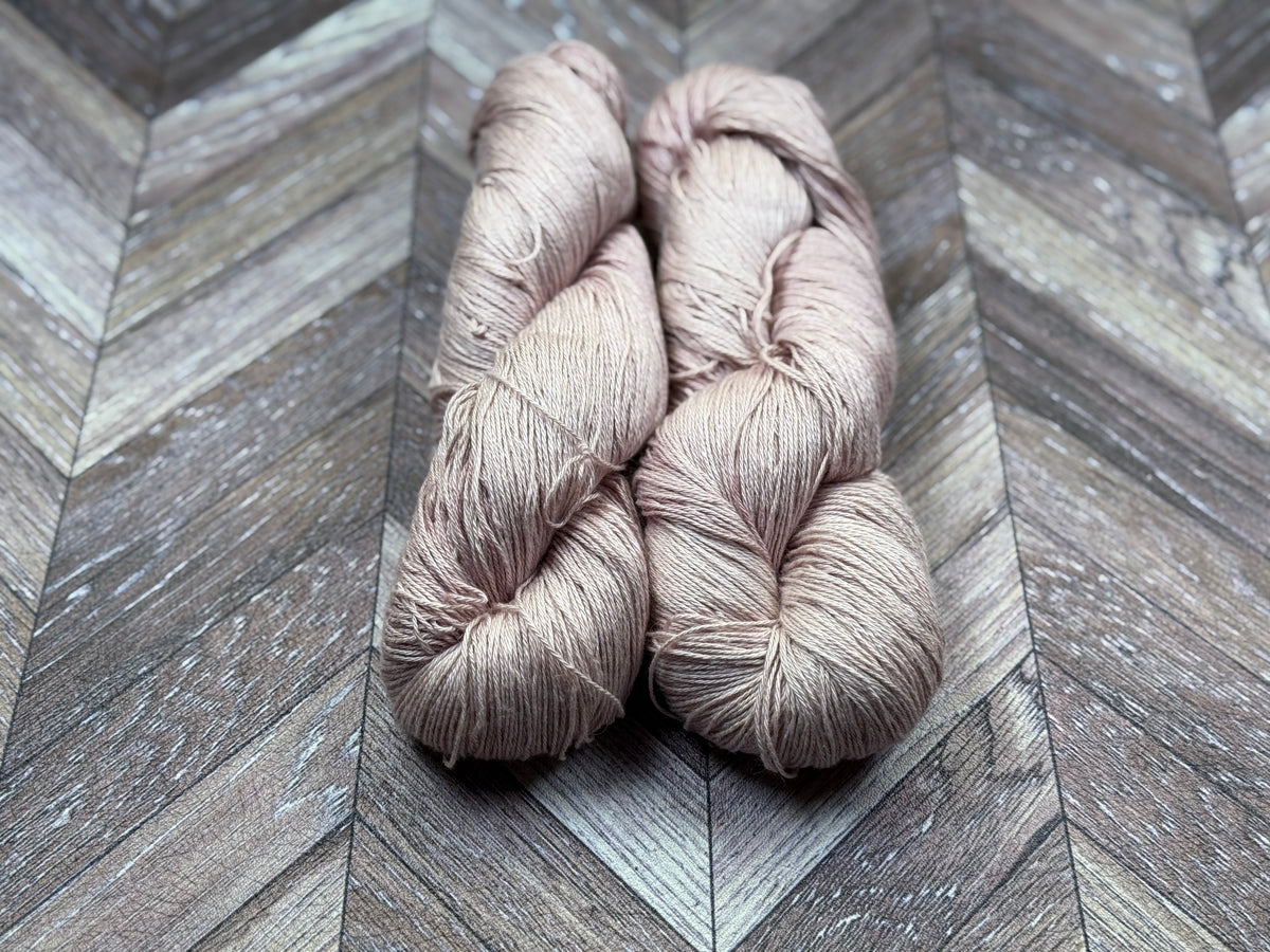 Silken Linen Fingering - Parlour