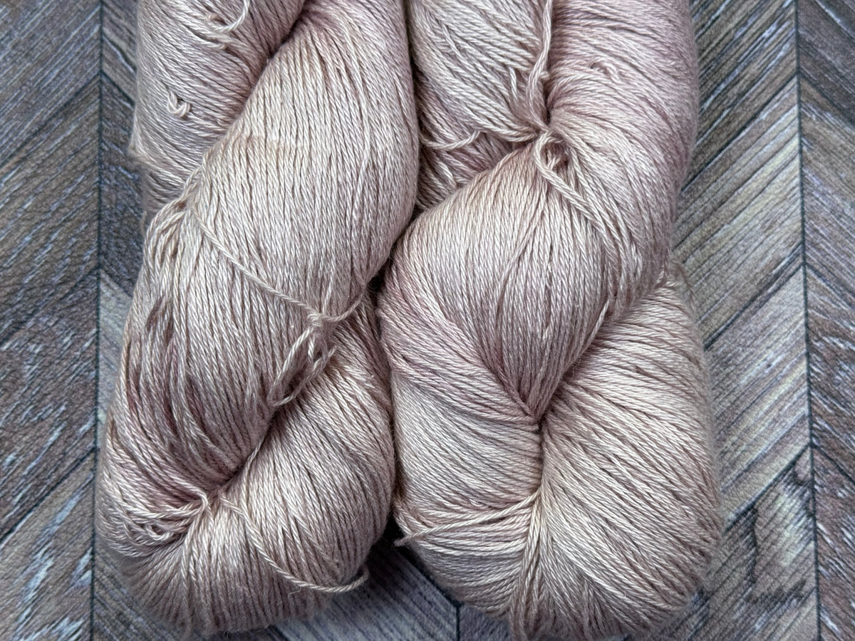 Silken Linen Fingering - Parlour