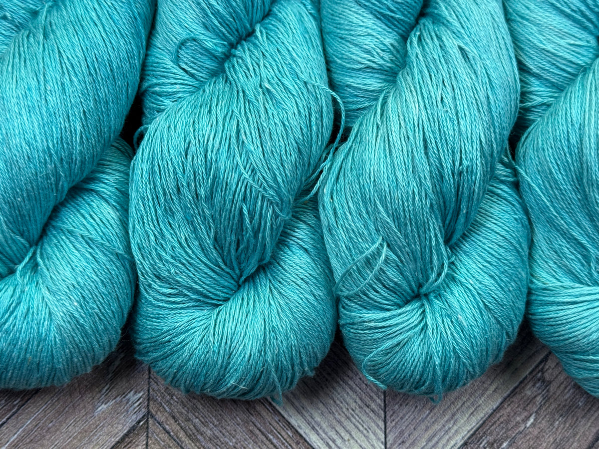 Silken Linen Fingering - High Dive