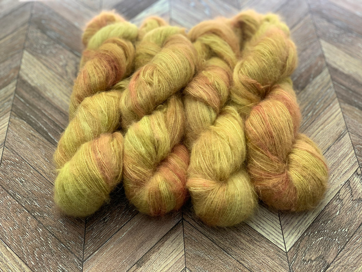 Suri Silk Fluff - Grapefruit
