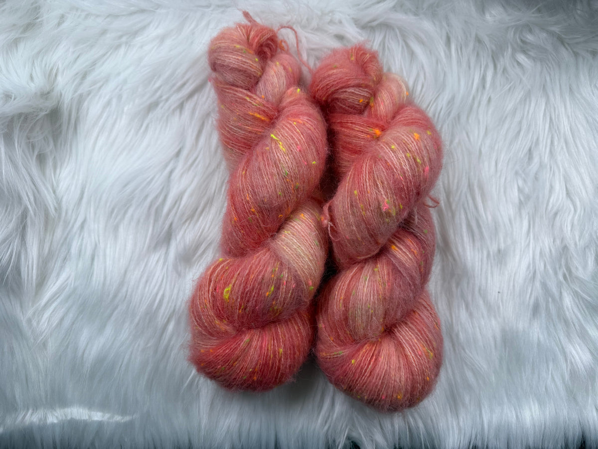 Confetti Glow - Honeysuckle