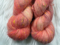 Confetti Glow - Honeysuckle