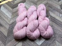 Woolstead Sport - Cottage Bloom