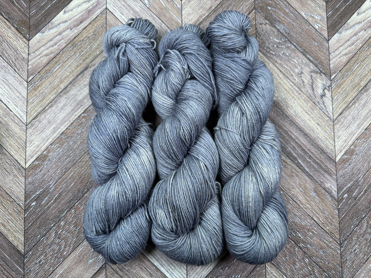 Luxlin Fingering - Seaworn