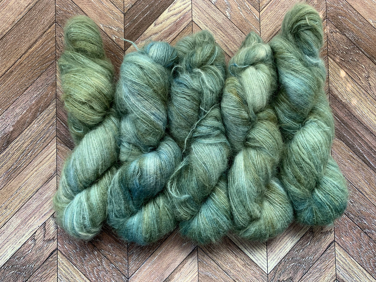 Suri Silk Fluff - Babbling Brook