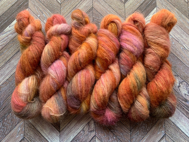 Suri Silk Fluff - Orange Maple