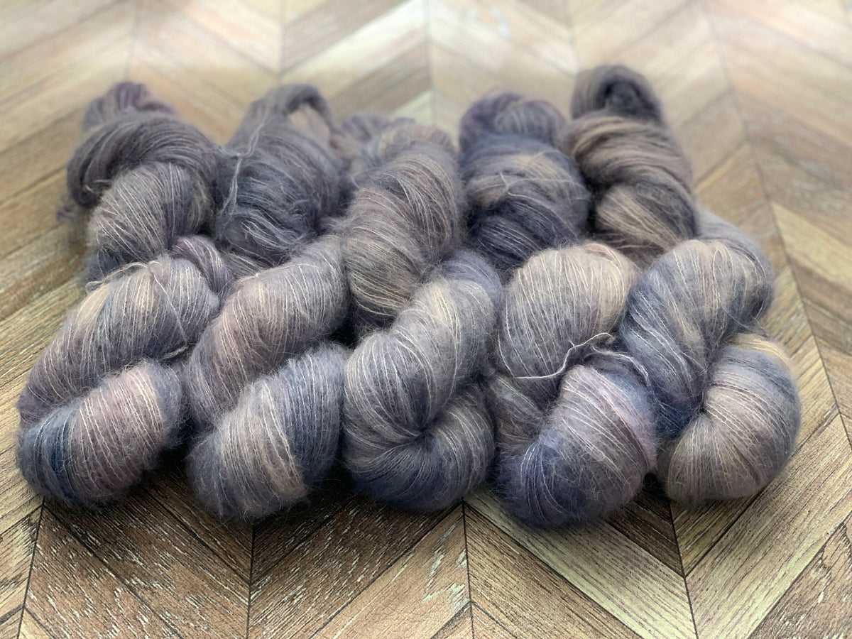 Suri Silk Fluff - Violet Ice