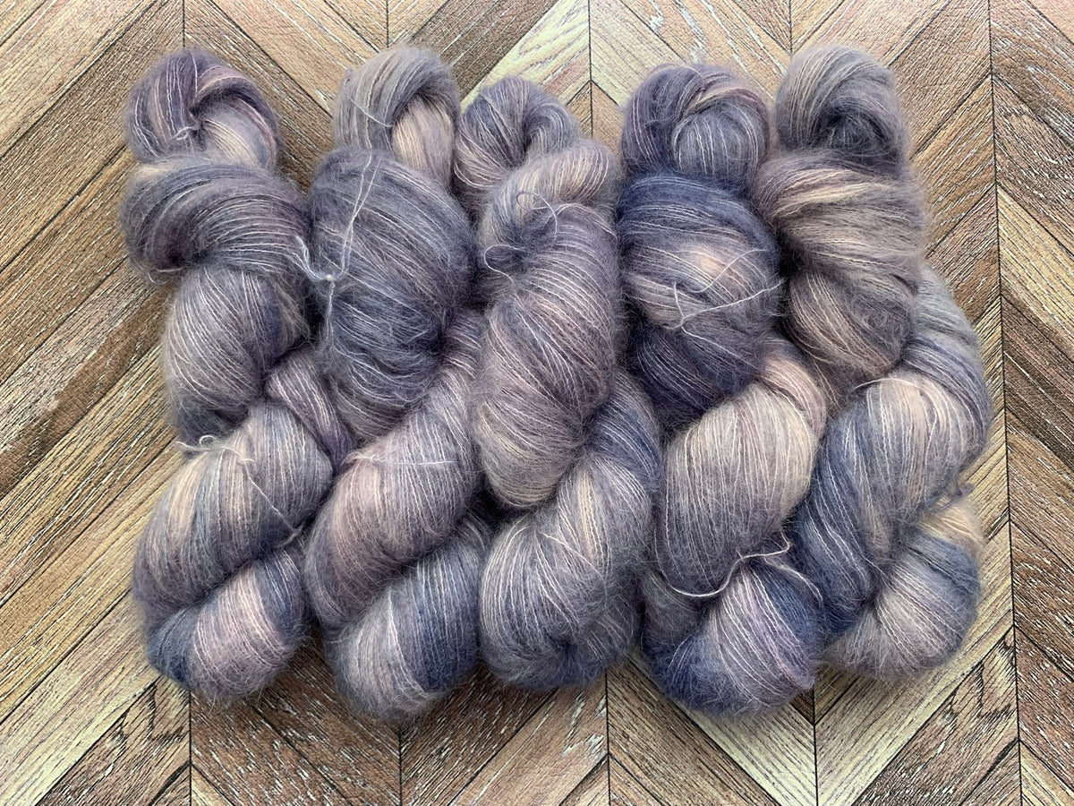 Suri Silk Fluff - Violet Ice