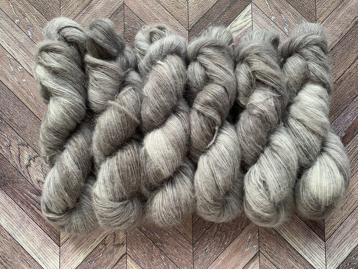 Suri Silk Fluff - Platinum