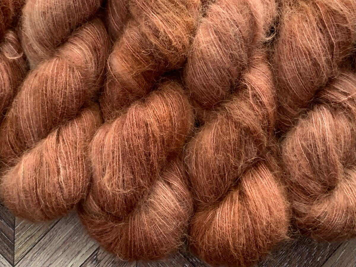 Suri Silk Fluff - Warm Caramel