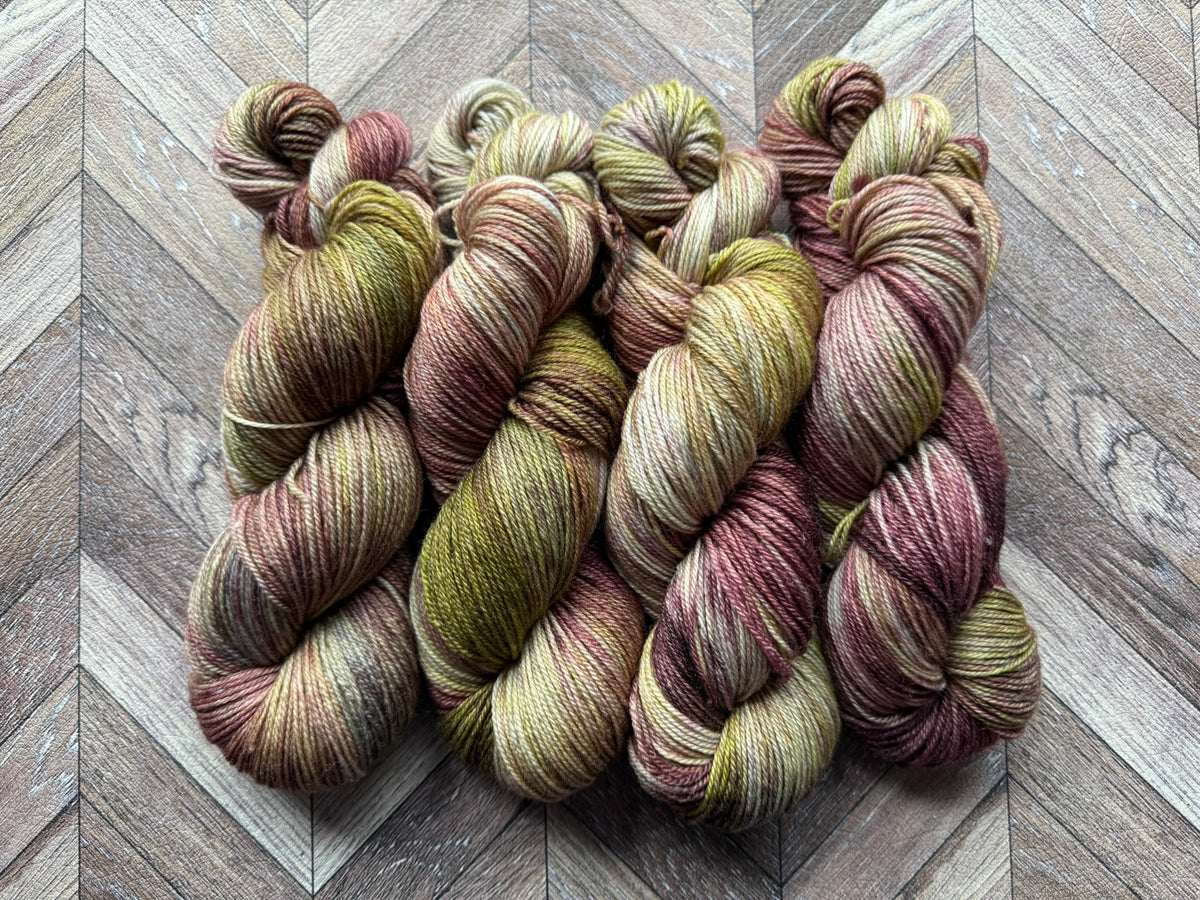 Bamboo Sock - Plum Tree