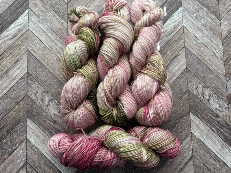 Bamboo Sock - Bride's Bouquet