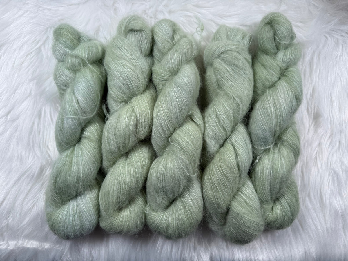 Suri Silk Fluff - Aloe Essence