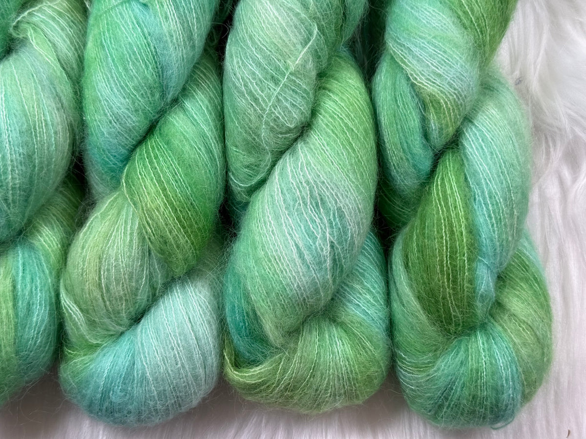 Suri Silk Fluff - Glow Worm