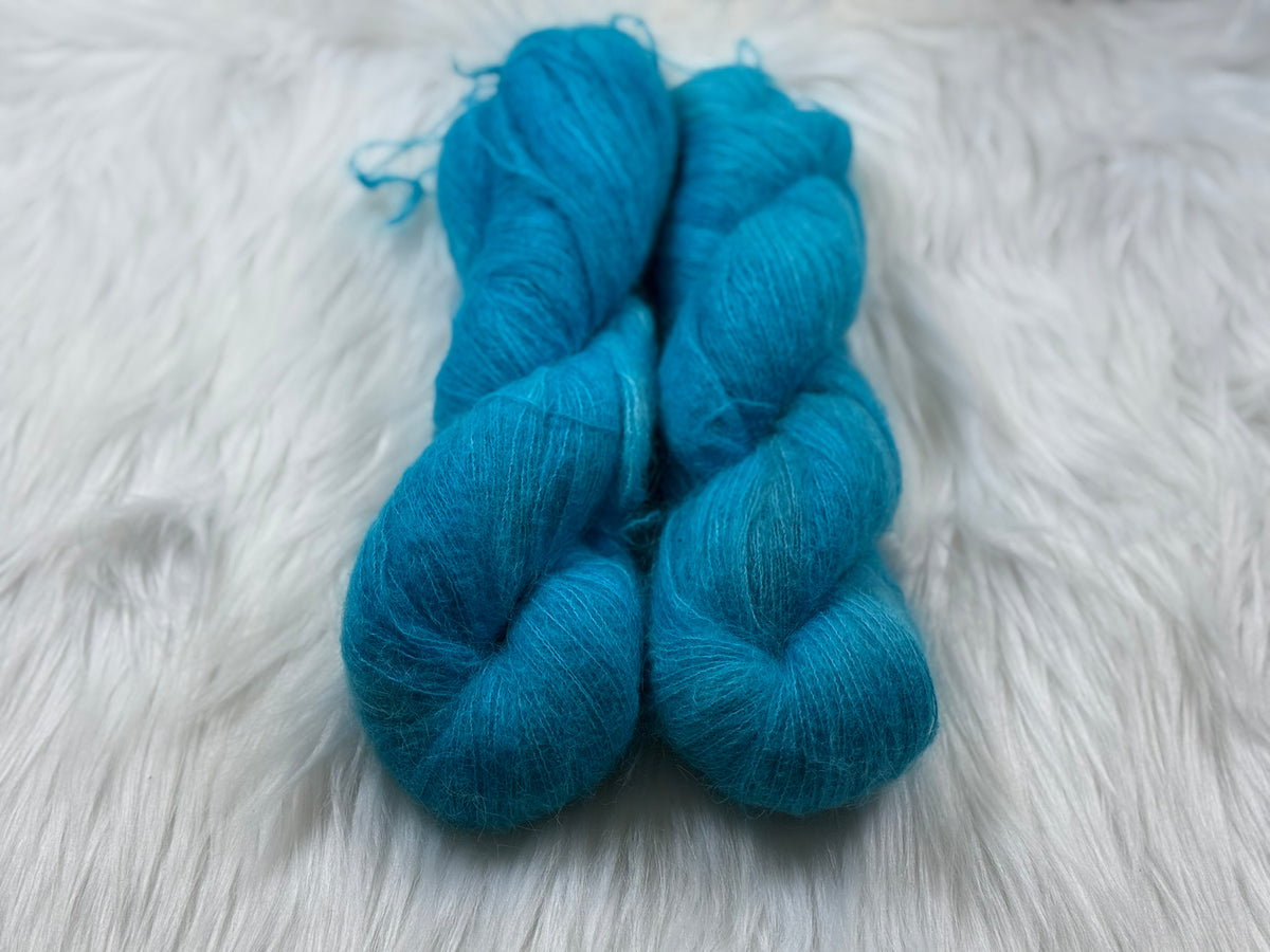 Suri Silk Fluff - Voyage