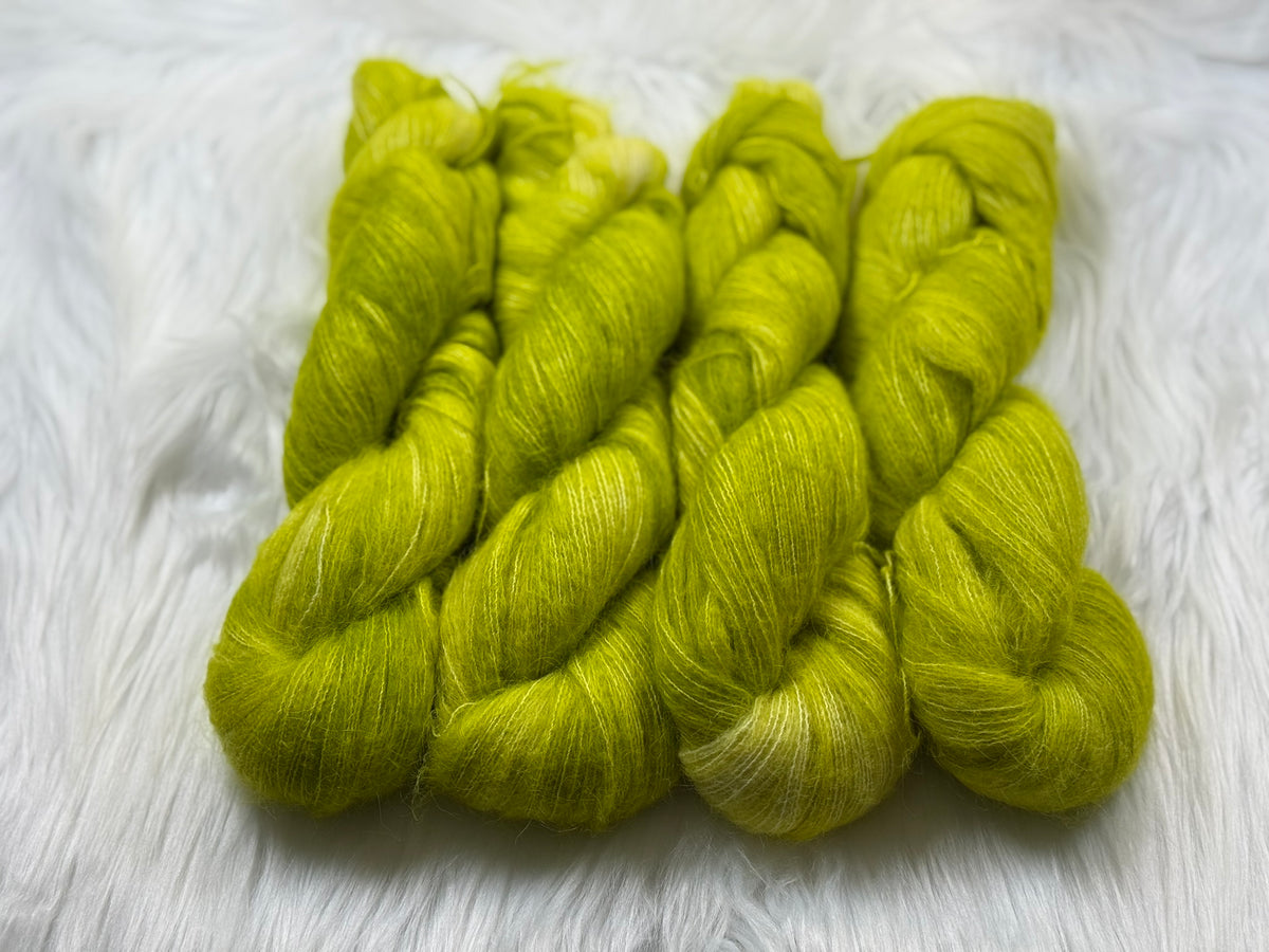 Suri Silk Fluff - Nikki